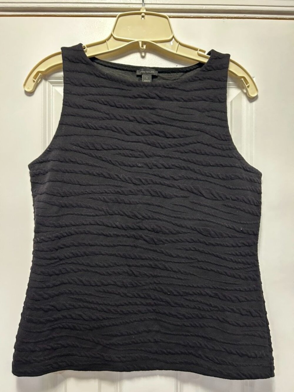 Black sleeveless boatneck tank